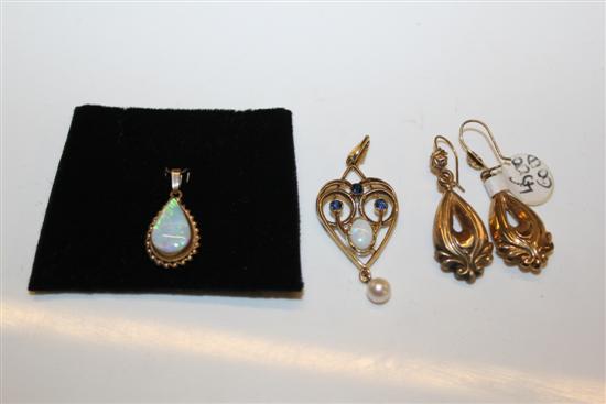 Pair gold earrings, opal pendant & another